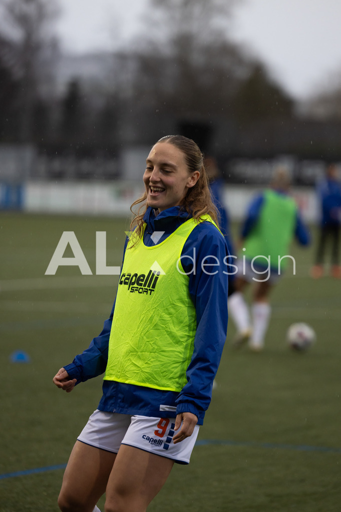 Fußball I Frauen I Saison 2025-2026 I AXA Women's Super League | Women I 14. Spieltag I Grasshoppers Club Zürich - FC Luzern I 14.02.2026 | 9 Brigitta Pulins (HU) (GC Zürich) – Angriff - Realisiert mit Pictrs.com