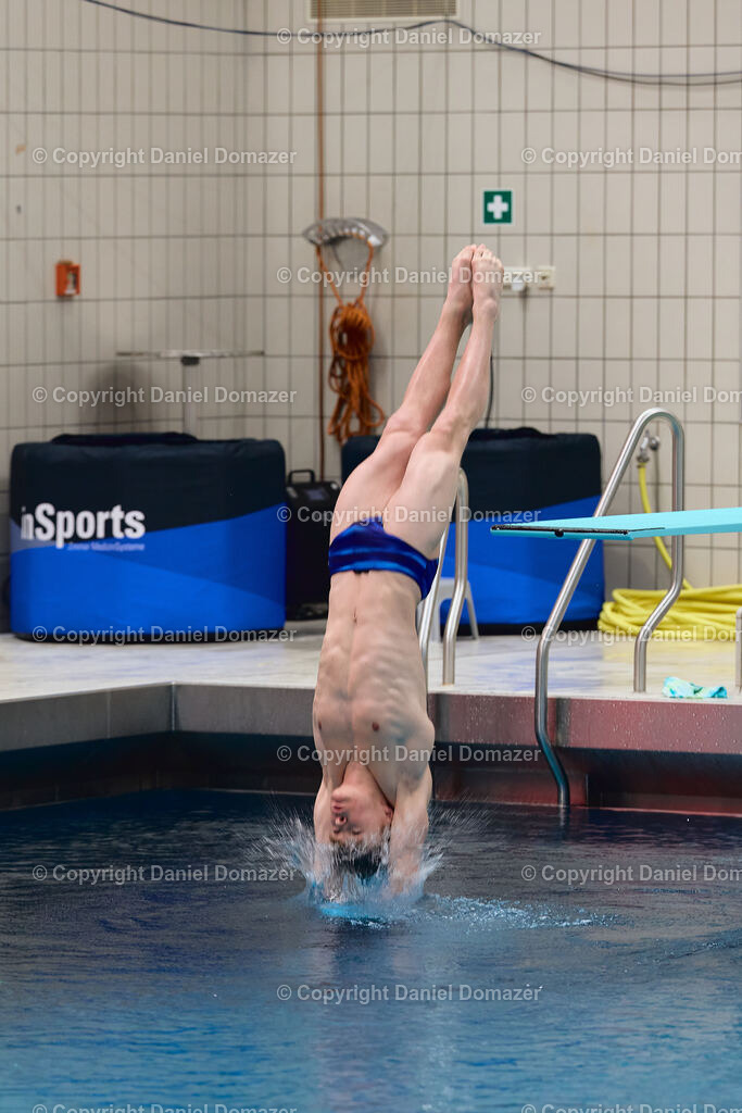 International Youth Diving Meet 2026 | Day 3 of 5 | International Youth Diving Meet 2026| Day 3 of 5 | 24.04.2026 | Youth diving competition featuring 1m and 3m springboard and platform at the Schwimmsportkomplex Freiberger Platz in Dresden.@ Domazer Photography - Realisiert mit Pictrs.com