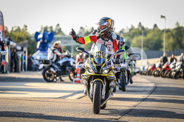 0300-240723_NS-002_300 | Deine Full-Service-Agentur für ✔️Videoproduktionen und ✔️Motorsportfotografie Jetzt Angebot anfragen!