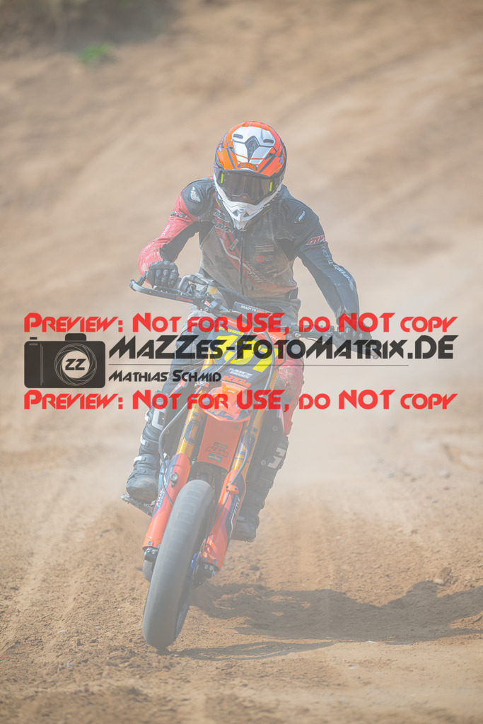 MaZZes-Fotomatrix-20260816-614715 | S2