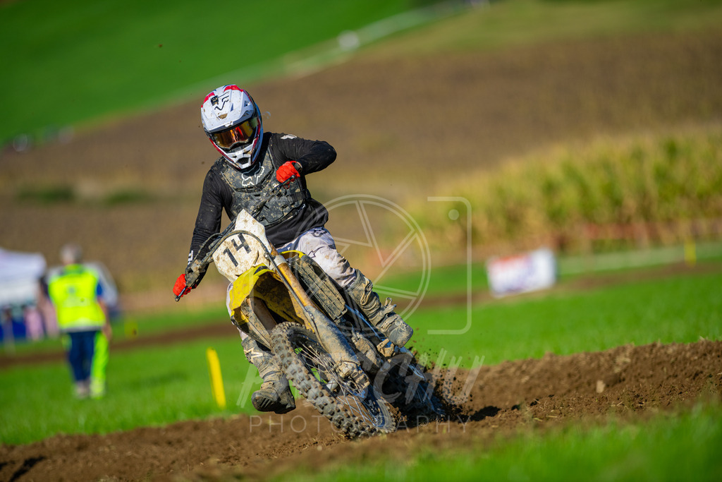 CF (370) | Paeschuphoto Shop - Wer nicht sucht der auch nicht findet.Ob Motocrossbilder oder von einem besuchtem Spiel, Hauptsache Action. - Realisiert mit Pictrs.com