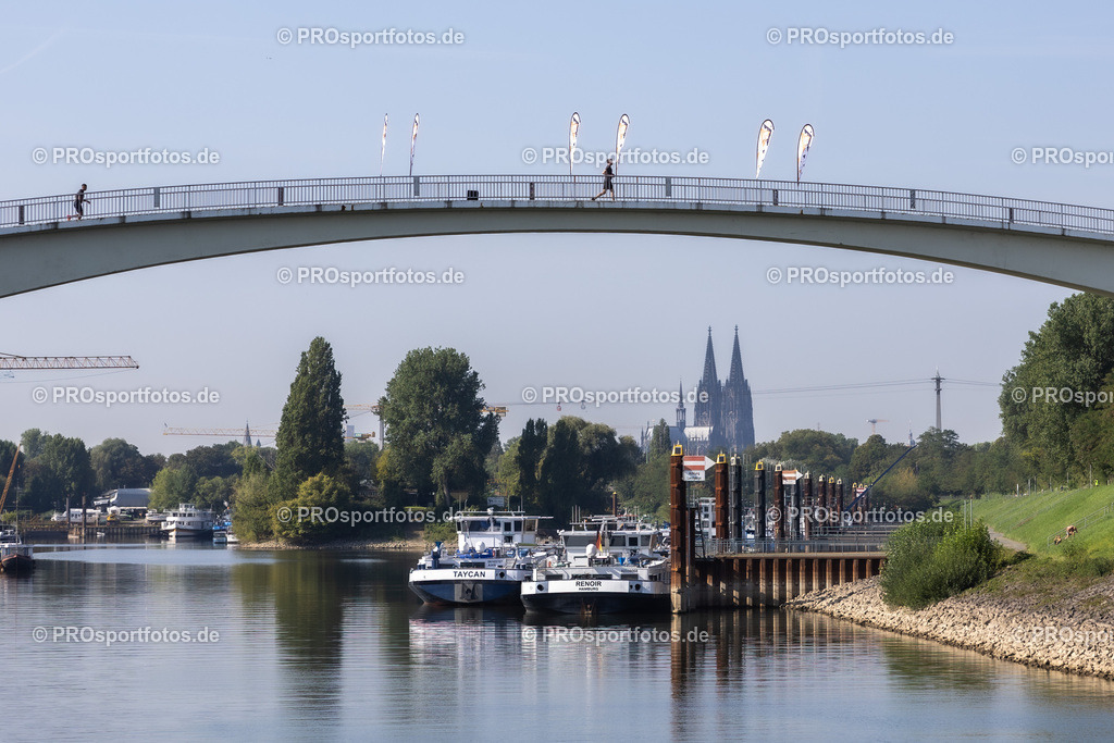 ASV OBI Brueckenlauf 2023 ; 10.09.2023 | Impressionen im Bereich des Katzenbuckels und des Rheinparks; ASV OBI Brueckenlauf 2023  am 10.09.2023 im Bereich Katzenbuckel und Rheinpark in Koeln/Deutschland. Photo: Ulrich Fassbender