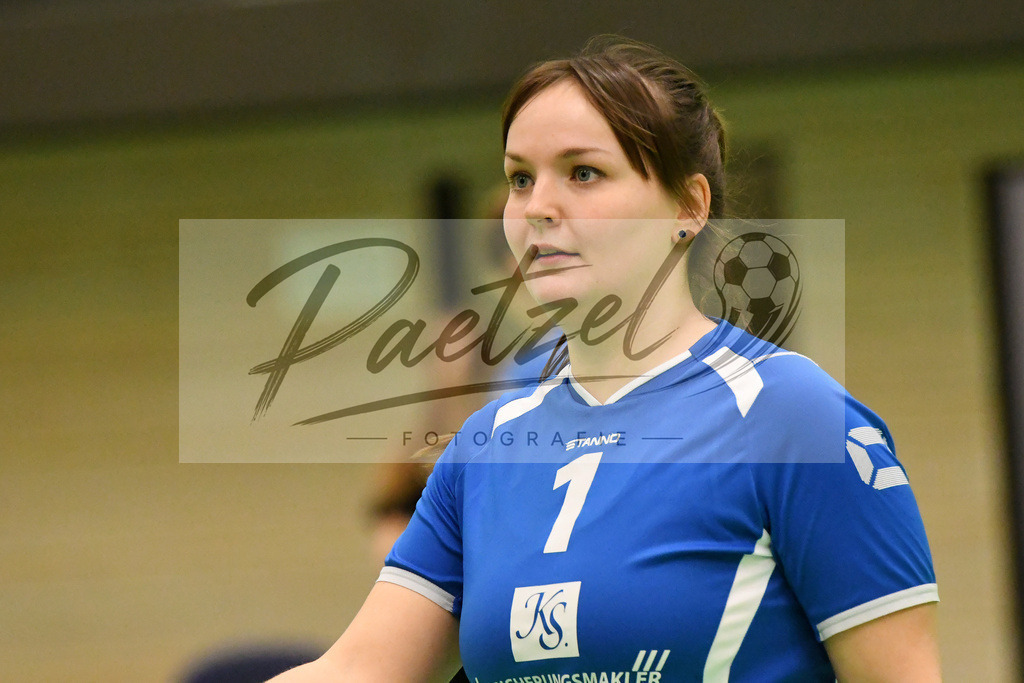 20200208_VCOASC_0071 | Volleyball, Frauen:   waehrend des Spiels der Regionalliga NordWest zwischen VC Osnabrueck und ASC 46 Goettingen in der Schlosswall-Halle am 08.02.2020 in Osnabrueck, Deutschland. - Realisiert mit Pictrs.com