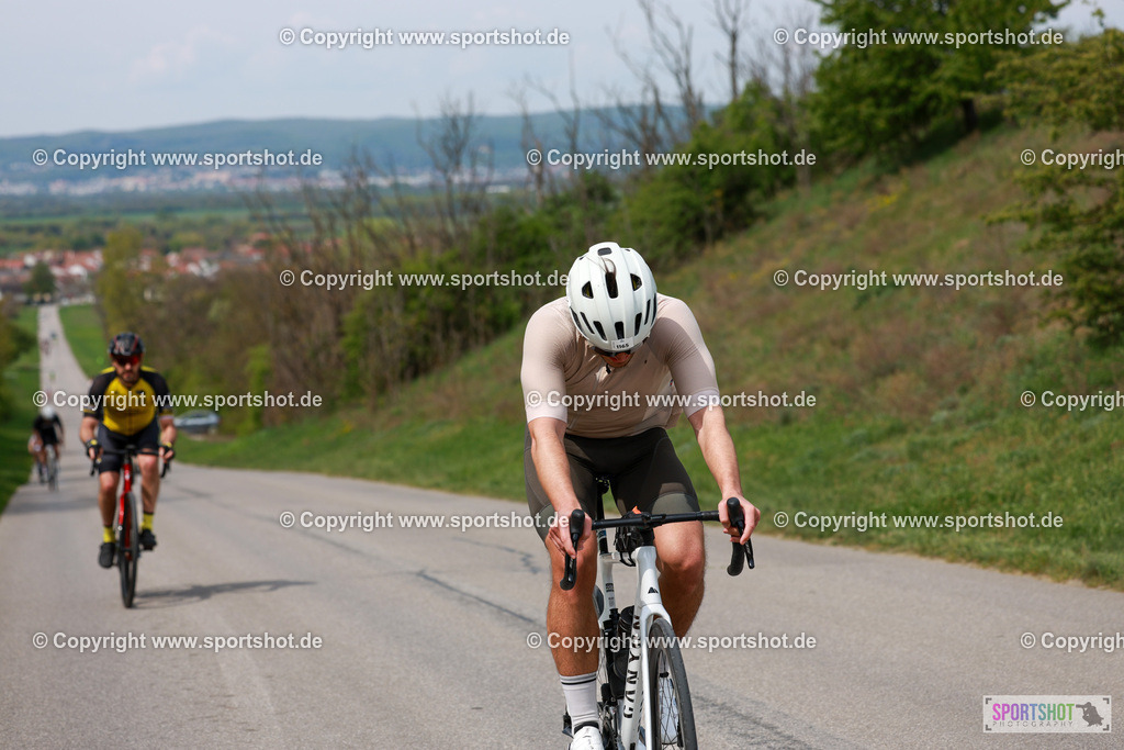 456_AR6_0402 | Neusiedlersee Radmarathon 2026@sportshot_your_pictrs #yourpictures#roadtowm2029 #nrm #neusiedlerseeradmarathon #neusiedlersee #neusiedlerseetourismus #burgenland #mörbisch #nrm26 #burgenlandtourismus #voglundco #poweredbyburgenlandtourismus #radsport #rad #marathon #ucigranfondo #visitburgenland #ucigranfondoworldseries