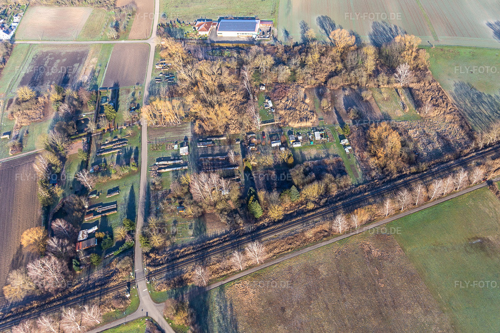 Luftbild: Gärten am Wengelspfad im Ortsteil Kleinsteinfeld in Steinfeld im Bundesland Rheinland-Pfalz in Deutschland. – Foto: IMG_124126.jpg vom 11.01.2021 durch Werner Riehm/FLY-FOTO.de – Auflösung des Originals: 4681 x 3121 px