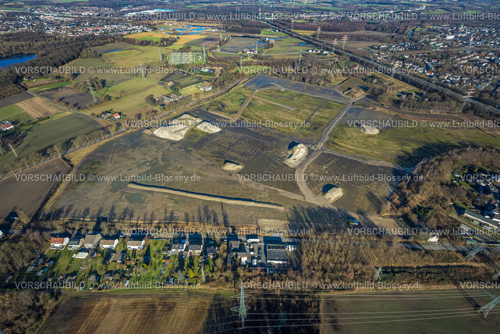 Castrop-Rauxel240106574 | Luftbild, ehemaliges Kraftwerk Gelände Knepper, Baugebiet zwischen Oestricher Straße und Nierhausstraße, Stadtgrenze Dortmund-Mengede, Deininghausen, Castrop-Rauxel, Ruhrgebiet, Nordrhein-Westfalen, Deutschland