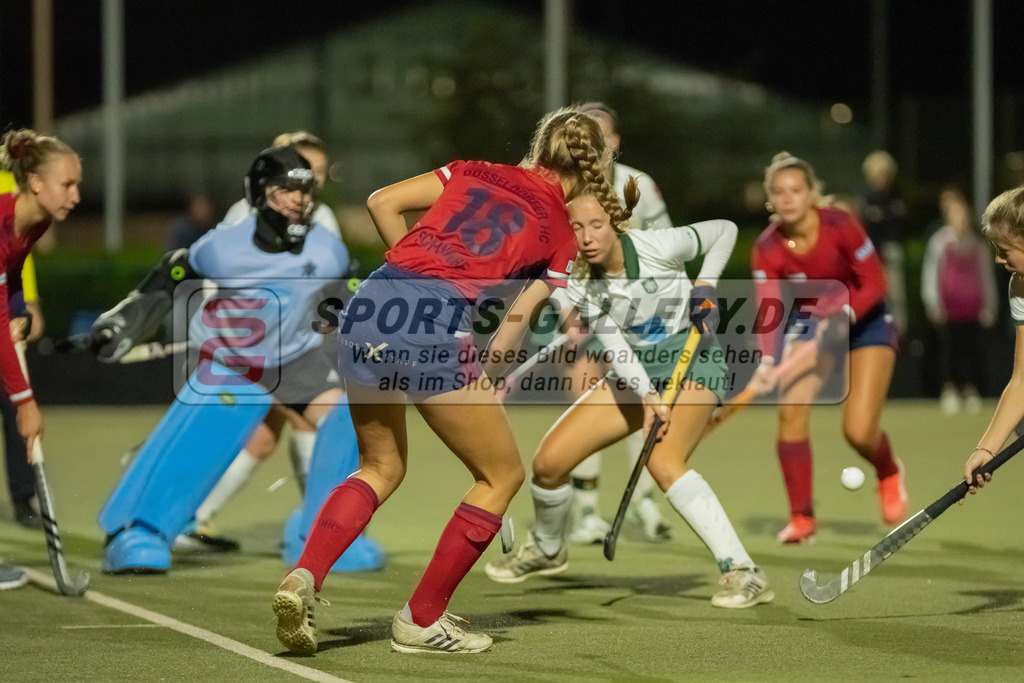 HK_20220916_109879 | 1. Bundesliga Damen Düsseldorfer HC - Uhlenhorst Mülheim am 16.9.2022 DHC Düsseldorf, Düsseldorf , Sophia Schwabe ( Düsseldorfer HC #18 )