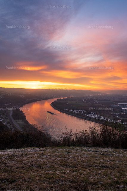 Sonnenaufgang an der Erpeler Ley | Sonnenaufgang an der Erpeler Ley - Realisiert mit Pictrs.com
