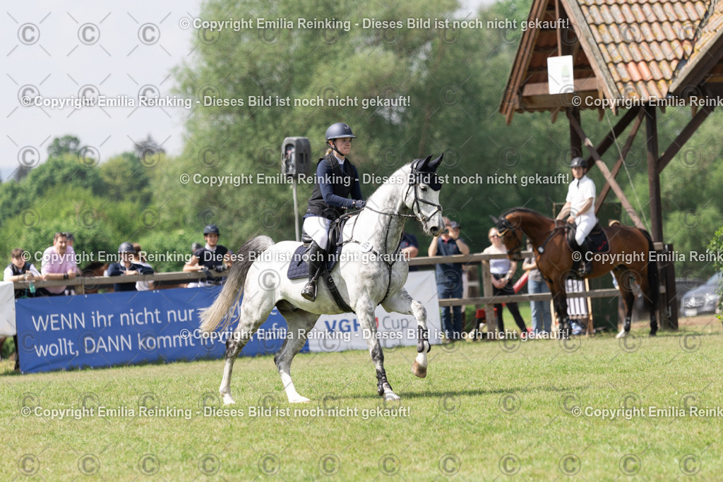 CL5A2498 | Emilia Reinking Fotografie - Realisiert mit Pictrs.com