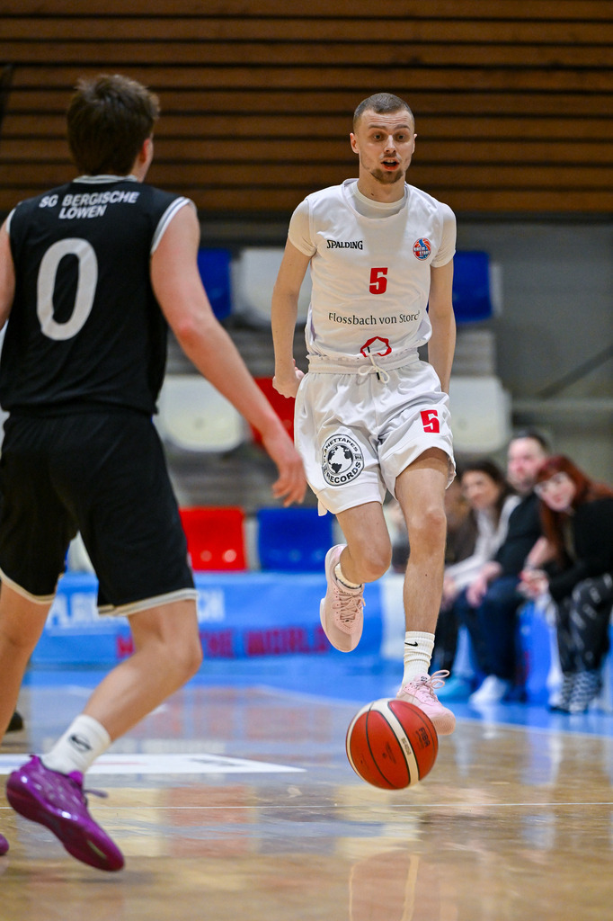 gml_045 | Fotos von Basketballspielen aus dem Raum NRW fotografiert von Gero Mueller-Laschet und Daniel Schaefer - Realisiert mit Pictrs.com