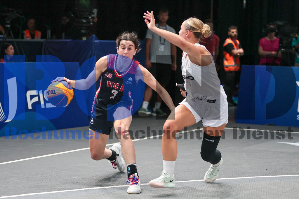 SES_RRG3x320250720-71 | bond - Realisiert mit Pictrs.com