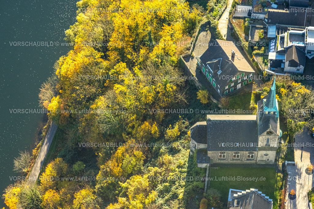 Wetter251104239 | Luftbild, Ev.-Ref. Kirchengemeinde Wetter-Freiheit, oberhalb des Harkortsees, Haus mit grünen Fensterläden, herbstliche Bäume, Wetter, Ruhrgebiet, Nordrhein-Westfalen, Deutschland