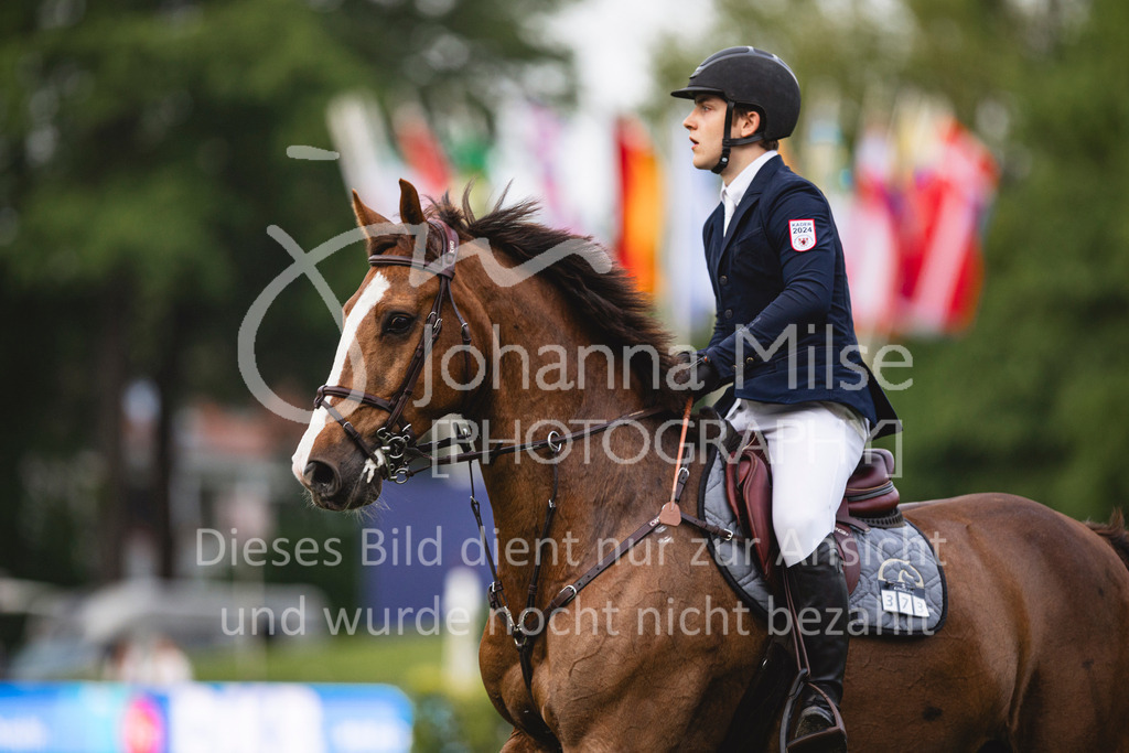 240509_Hamburg_Amateur-Large-207 | Deine schönsten Turniermomente als professionelle Fotos! Entdecke hochwertige Pferdesport-Fotografie im Online-Shop. Jetzt Fotos finden & bestellen!