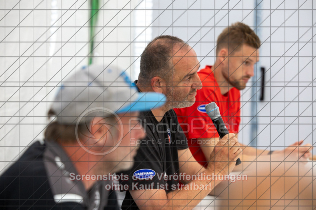 20250706_181000_2469 | #,TSG Salach (blau) vs. 1.FC Heidenheim (rot), Fußball, Freundschaftsspiel - WfV, Saison 2025/2026, Rasensportplatz, Staufenecker Str. 41, 73084 Salach, 06.07.2025 - 15:30 Uhr,Foto: PhotoPeet-Sportfotografie/Peter Harich