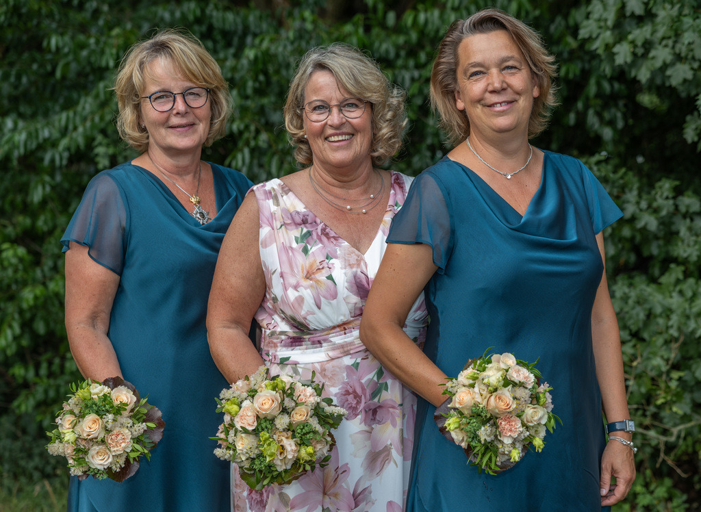 top-top.de-250704-107 | Foto, Video, Fotografie, Videografie, Fotobox, DJ, Discjockey, Musik, Musikbox, Veranstaltung, Photobooth, Amazon, Ebay, Buchtipp, Bestseller, Autor, Verlag, Buch, Wesel, Hamminkeln, NRW, Dinslaken, Rees, Drohne, Hochzeit, Party, Fotobox, Wesel, Fotograf