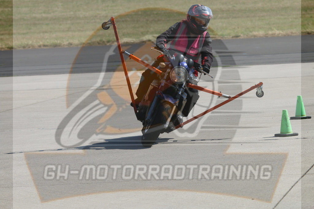 IMG_3564 | gh-motorradtraining-foto.de - Realisiert mit Pictrs.com