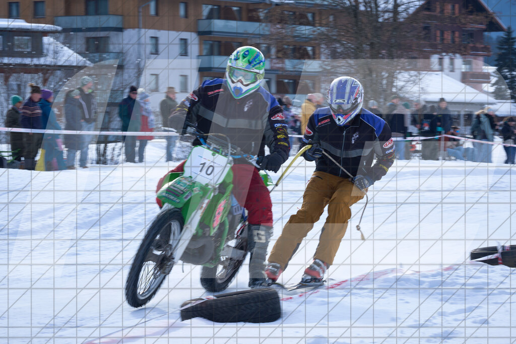 11. Holzknecht Skijöring | Skijöring am 24.01.2026: 11. Holzknecht Skijöring in Gosau am Dachstein, Oberösterreich, ÖsterreichFoto: © 2026 Martin Bihounek | mb-creative.eu