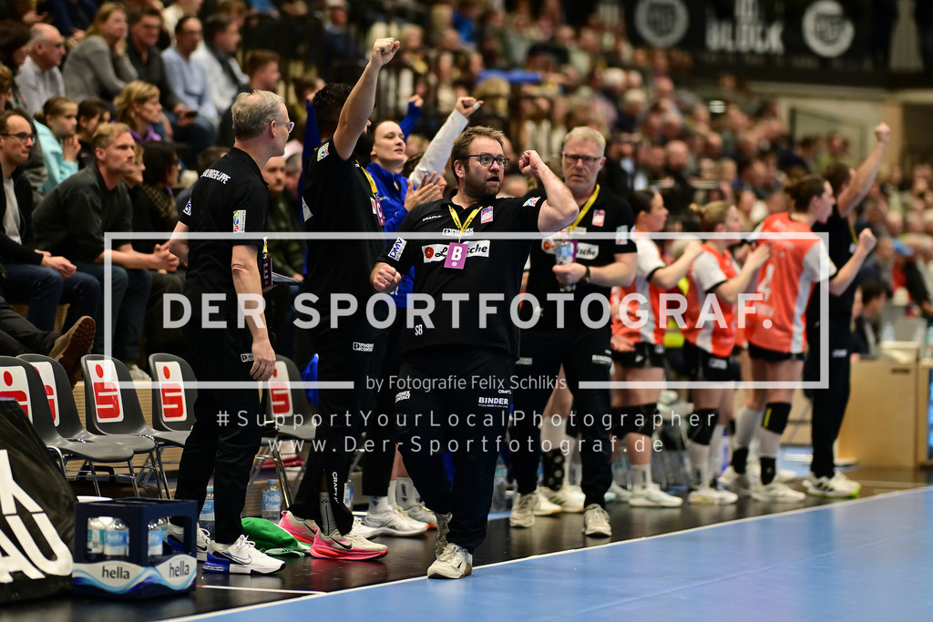 Handball I Frauen I Saison 2025-2026 I 1. HBF I 12. Spieltag I Buxtehuder SV - HSG Blomberg-Lippe I 01507 | Der Sportfotograf. - Realized with Pictrs.com
