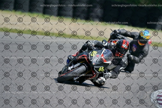 26BT02-1171 | markuskiefer.com - Realisiert mit Pictrs.com