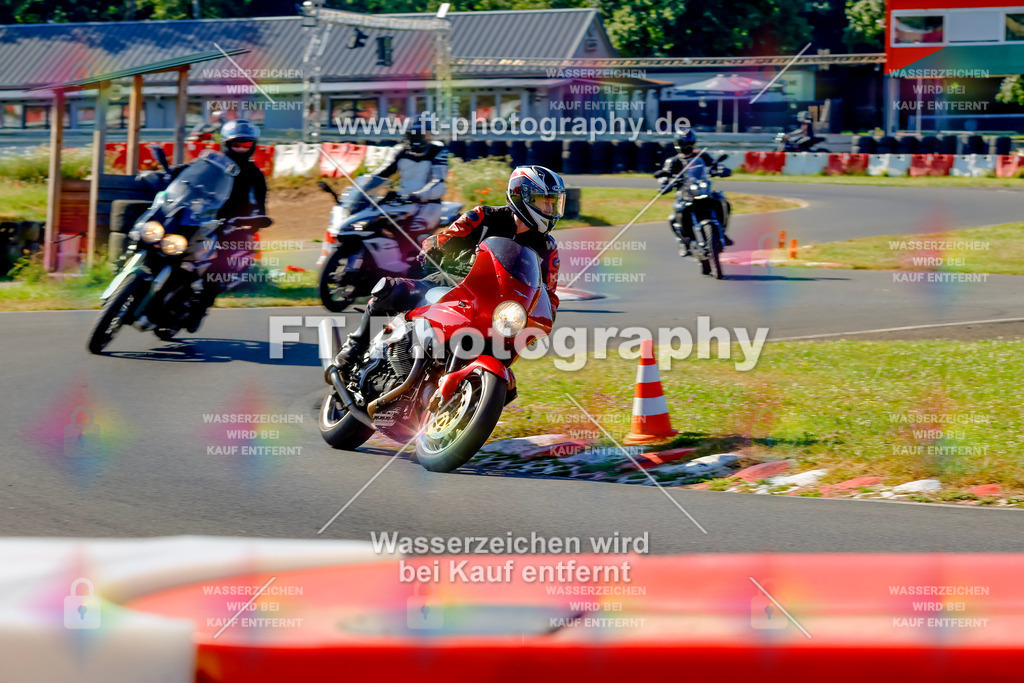 _MOT8783 | Hier findet Ihr Bilder von Touristenfahrten auf der Nürburgring Nordschleife oder von anderen Veranstaltungen die ich besucht habe. Viel Spass beim Durch Schauen 