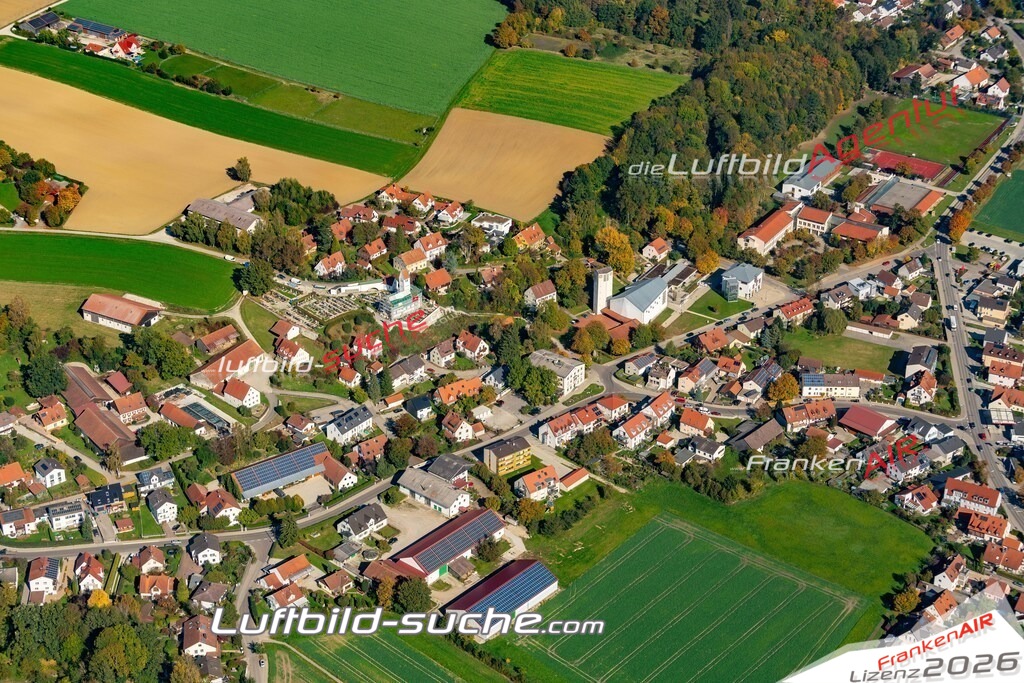 aktuelles Luftbild von  Hebertshausen - Luftaufnahme wurde 2018 von https://frankenair.de mittels Flugzeug (keine Drohne) erstellt.