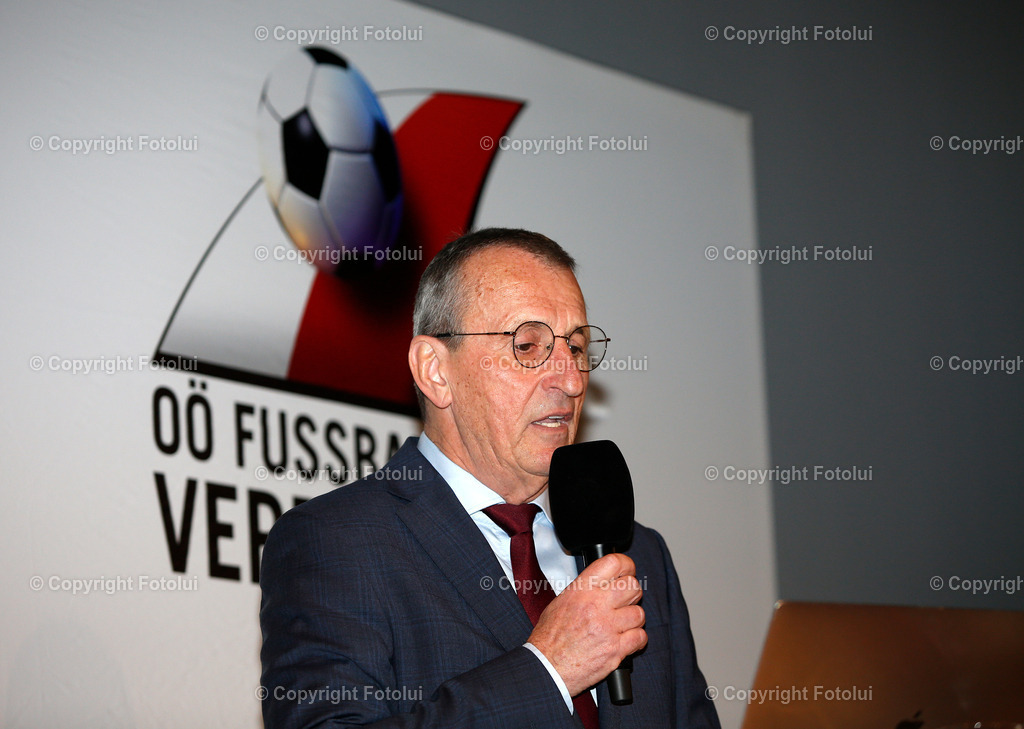 A_LUI_191223_47 | bilder, linz, photo, foto, fussball, sport, fotolui, bundesliga