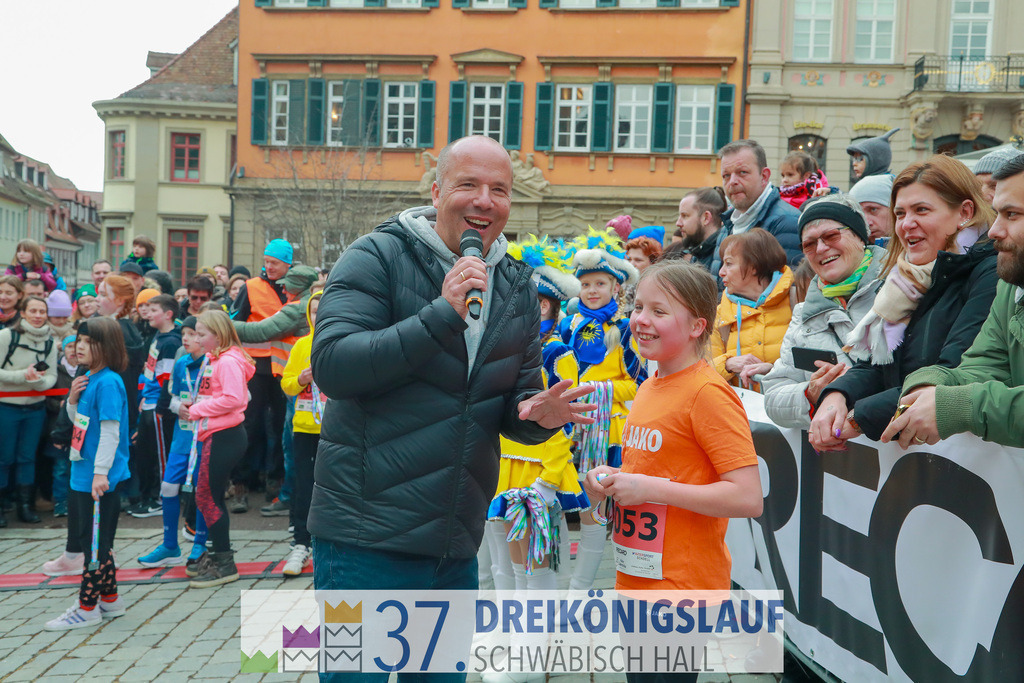 AOK JuniorCup 400m | 3Koenigslauf 2023 - Realisiert mit Pictrs.com