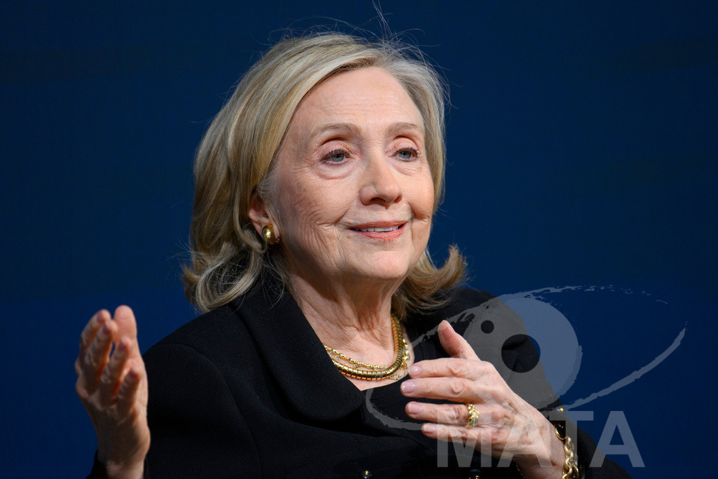 _DWA4008 | Die US-Politikerin Hillary Clinton auf der Veranstaltung Bridging Scholarship and Statecraft im Rahmen der Münchner Sicherheitskonferenz 2026. München, 13.02.2026 Bayern Deutschland  - Realisiert mit Pictrs.com