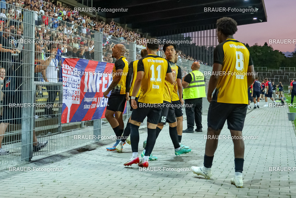 SB_KFCBAU_20250815_4820.JPG -  - KFC Uerdingen - SF Baumberg - Oberliga Niederrhein | Krefeld, Deutschland, 15.08.25: Etienne-Noel Reck (KFC Uerdingen) Torjubel, jubelt mit seiner Mannschaft nach dem Treffer zum 1:1 während des Oberliga Niederrhein Spiels zwischen KFC Uerdingen - SF Baumberg in der Grotenburg Stadion am 15. August 2025 in Krefeld, Deutschland. (Foto von Stefan Brauer/Brauer-Fotoagentur)