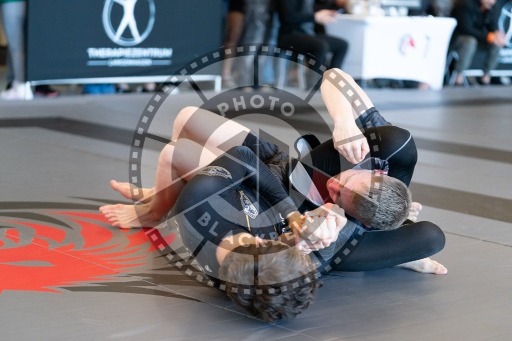 20250329PBB2868 | Fighters compete during the International Luta Livre (ILLCS) Germany IX Spring 2025 Competition spring on March 29, 2025 in Hannover, Germany.© Chiara Dazi