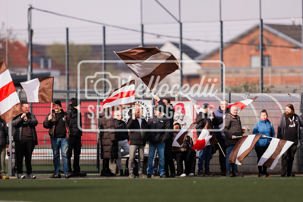 Fußball I Frauen I Saison 2025-2026 I Regionalliga Nord I 15. Spieltag I St. Pauli - SpVg Aurich-20 | realhellocedii - Realisiert mit Pictrs.com