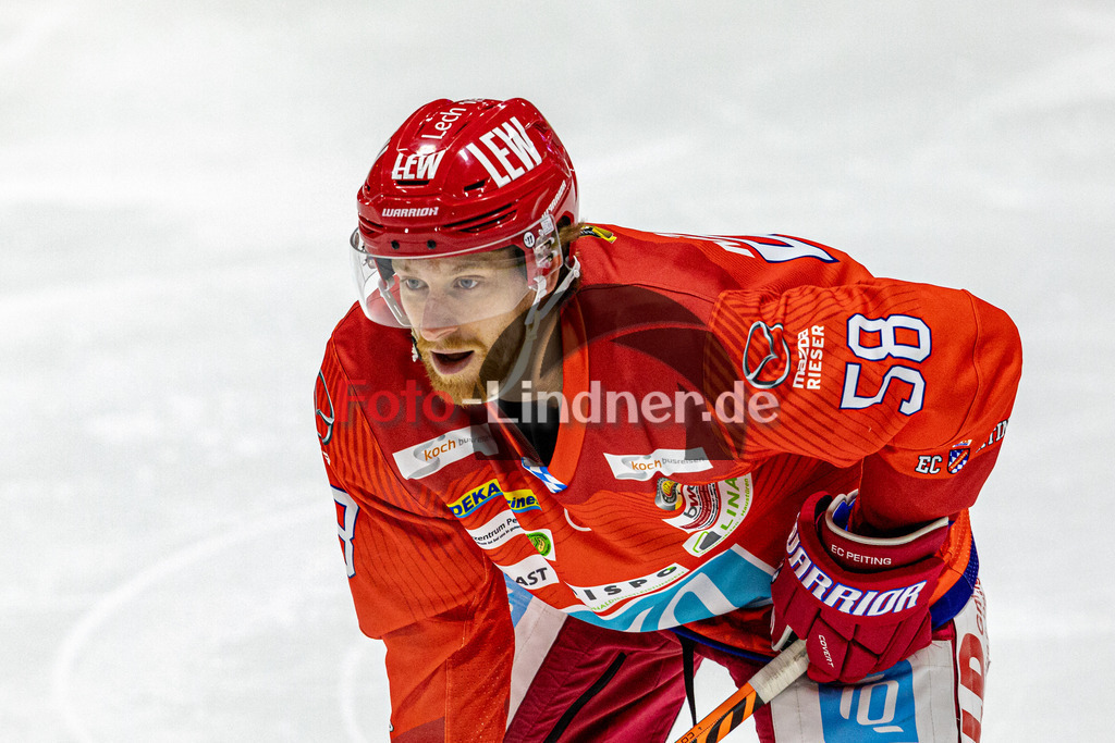 EC Peiting vs EV Füssen | Eishockey Oberliga Süd 2023/2024, EC Peiting vs EV Füssen, 20231029,
Sean MORGAN (ECP 58) Portrait,
2023-10-29 in Peiting (Eisstadion)
58 Sean MORGAN (ECP 58)
Copyright: WolfgangxLindner sportworld