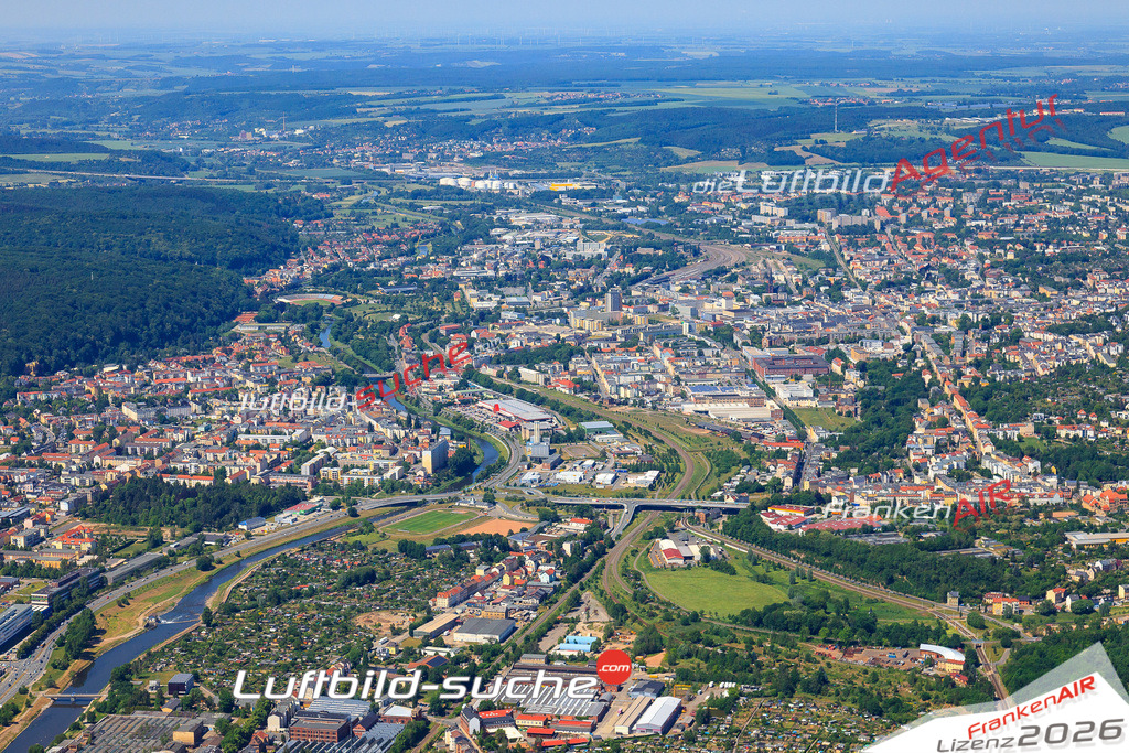 Die Luftaufnahme der Stadt Gera wurde vom UL-Flugzeug heraus erstellt ( keine Drohne )- hohe Auflösung für beste Qualität