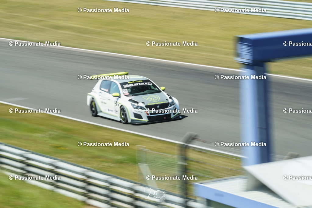 _DSC2096 | Passionate Media, dein Fotograf aus Brandenburg, Märkisch Oderland, im Bereich Motorsport, Autos und Motorräder sowie Events und auch Hunde. Shootings oder auch Eventbegleitungen können bei mir gebucht we