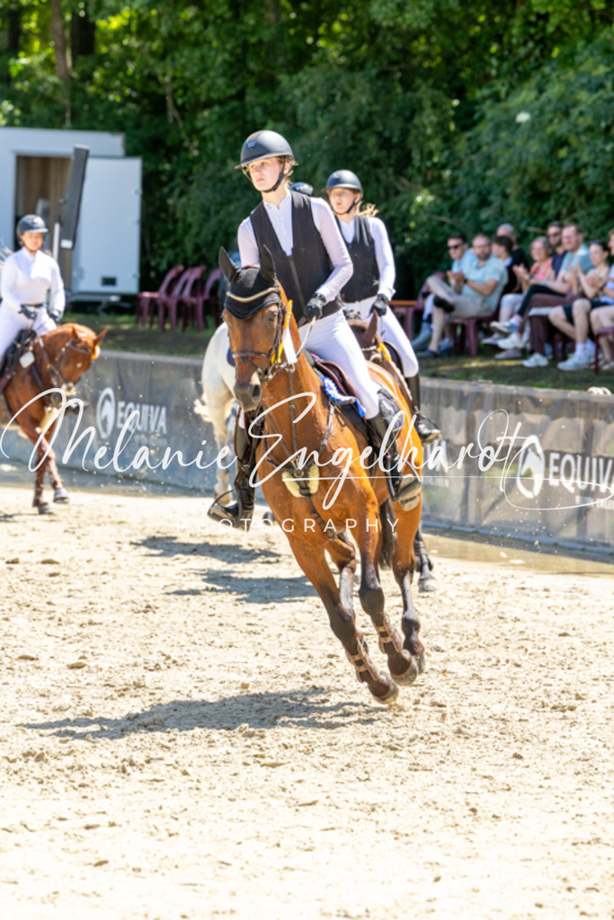 7I8A2425 | melanie-engelhardt-photography - Realisiert mit Pictrs.com