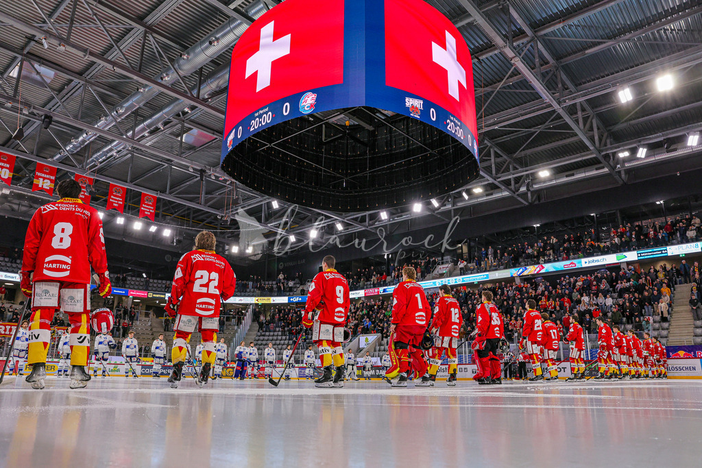EHCB vs GCK 20260104-7206-2 | Sportbilder, Sportfotograf, Hochzeits- und Eventfotografin, Flugshows, Portraits und Tiershooting, Aviation, Downhill, Nationalleague, Swissleague, International
