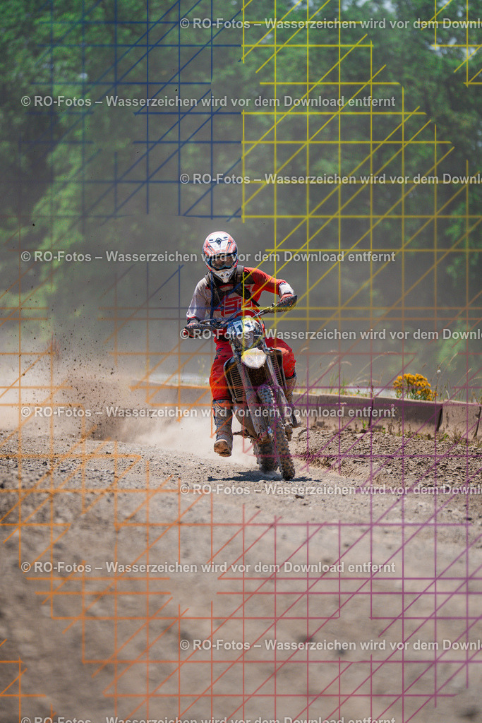 5 Lauf Schlüchtern IGE 2026-854 | Sportfotografie von RO-Fotos: Motorsport, Motocross, Enduro, Laufveranstaltungen und Triathlon. Professionelle Fotos von Sportlern und Events. - Realisiert mit Pictrs.com