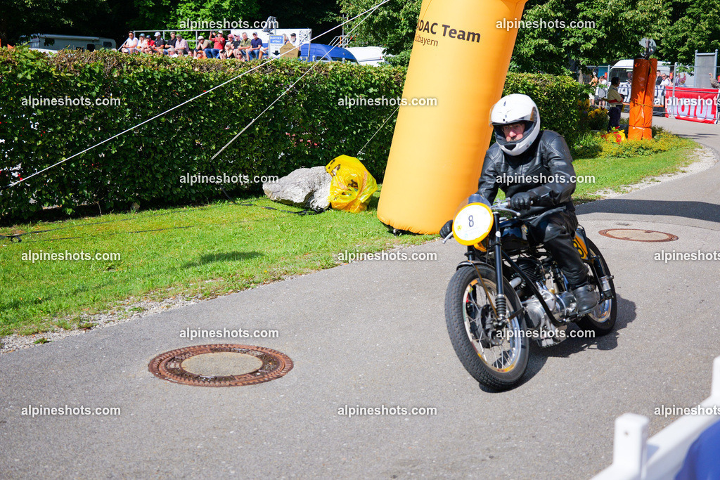 P1025924 | Erleben Sie atemberaubende, hochqualitative Fotos Ihrer Fahrt entlang der malerischen Alpenstraßen. Besuchen Sie alpineshots.com, um professionelle Aufnahmen Ihrer unvergesslichen Reise zu finden und zu kaufen - Realisiert mit Pictrs.com