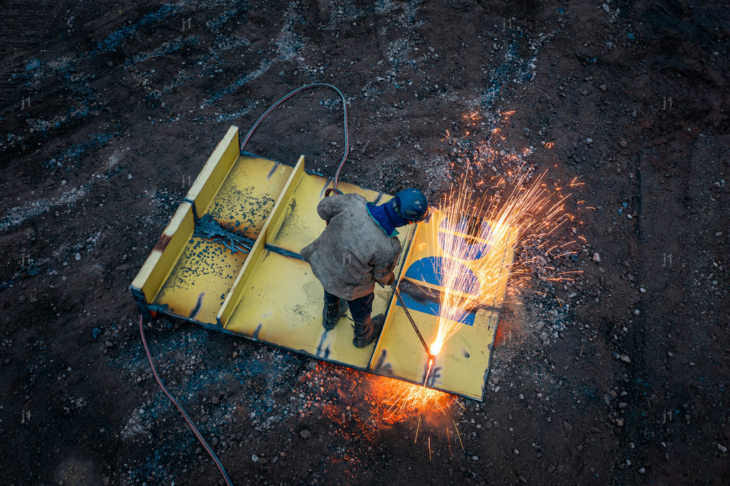 2024-12-12_J1_A6_Abbruch_081 | Luftbild, Drohne, Multicopter, Bayern, Luftbilder, Luftbildshop, Jan R. Schäfer, aerialphotography, Abzüge, Luftaufnahmen, J1-Luftbild, J1-Fotografie und Luftbildservice, Würzburg, fineart, Abzüge, Drucke, Glasdruck - Realisiert mit Pictrs.com