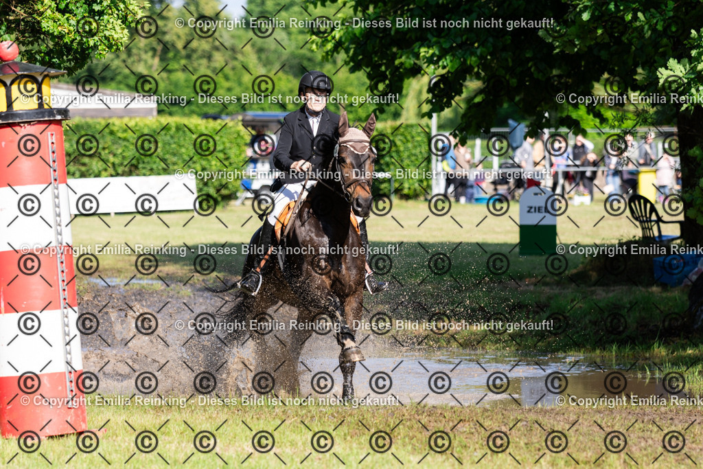 CL5A9924 | Emilia Reinking Fotografie - Realisiert mit Pictrs.com