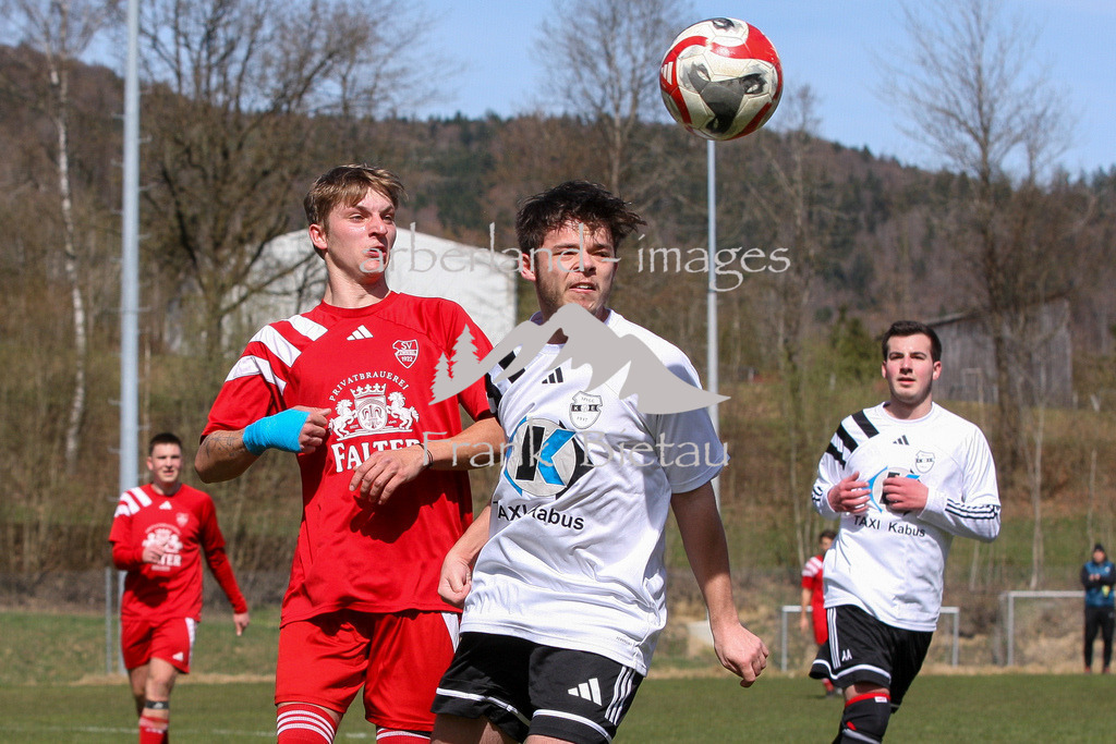 993T6830 | Medien- Sport- Entertainmentfotos