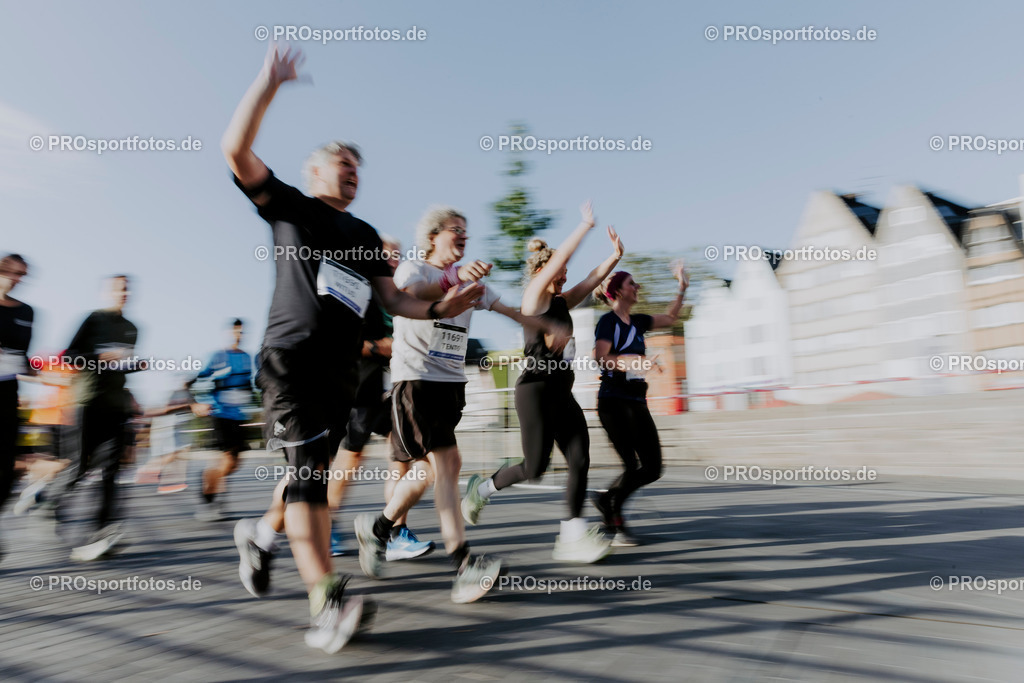250914_Brückenlauf_JM-103 | Professionelle Fotos Ihrer Laufsportveranstaltung.