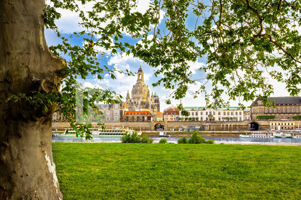 Altstadtsilhouette-Elbwiesen-Dresden_0U3A9320 | Blick von den Elbwiesen auf die Altstadtsilhouette Dresden - Realisiert mit Pictrs.com