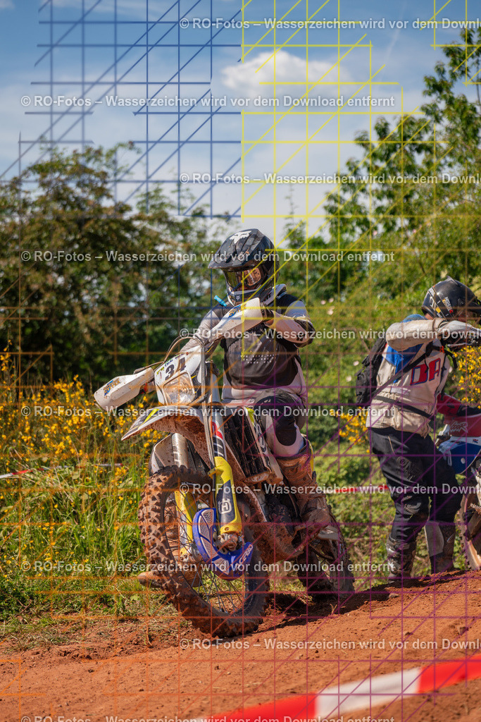 Wolfshausen 2 Lauf -1388 | Sportfotografie von RO-Fotos: Motorsport, Motocross, Enduro, Laufveranstaltungen und Triathlon. Professionelle Fotos von Sportlern und Events. - Realisiert mit Pictrs.com
