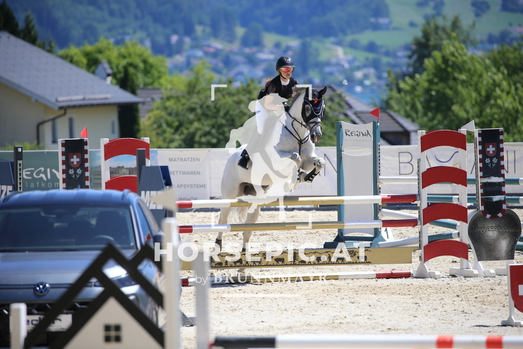 DL2Q3940 | Willkommen bei Brunnmayr - Design & Fotografie – Ihrem Spezialisten für Reitturniere und Pferdeveranstaltungen in Oberösterreich, Salzburg und Bayern! Seit über 17 Jahren sind wir leidenschaftlich dabei.
