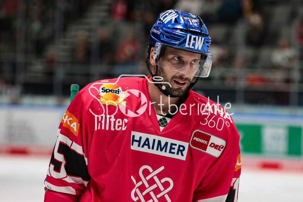 Augsburger Panther - Koelner Haie  | Blaz GREGORC (AEV #15) in Aktion