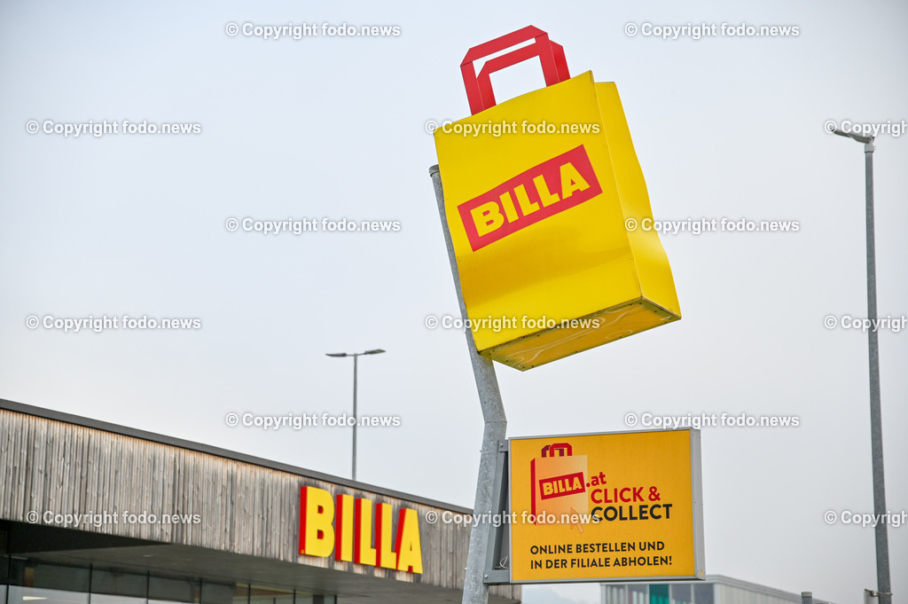Billa_ 05.12.2022-2 | 05.12.2022, Linz, AUT, Billa, Lebensmittel, im Bild Billa, Lebensmittel, Lebensmittelmarkt, einkaufen, Schild, Leuchtreklame, Werbung, Symbolbild, Feature