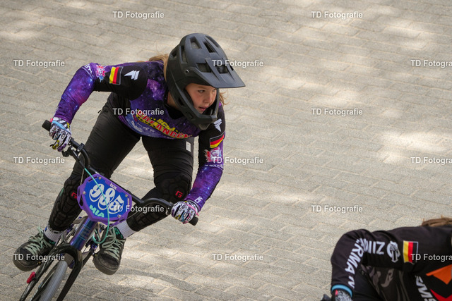 DM_BMX_Race_2025-07084 | Fotogalerie von Thomas Dettweiler mit Eventbildern und lizenzfreien Fotos. Perfekt als Wandbild, für Büro, Website oder private Nutzung. - Realisiert mit Pictrs.com