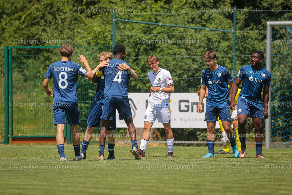 BQ3I5977 | 17.06.2023; Testspiel; Rasenplatz Offdilln; VfL Bochum U17 - Eintracht Frankfurt U17; Ergebnis: 3:1 (1:1)