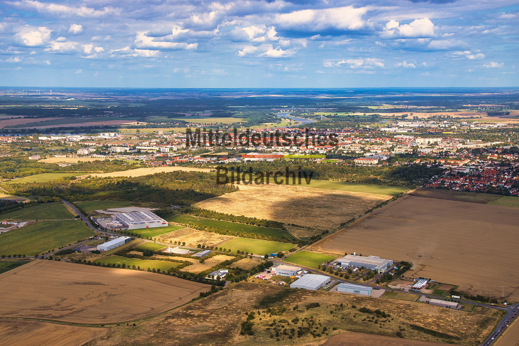 schönebeck_8536 | Die schönsten Luftbilder von Sachen-Anhalt & Mitteldeutschland als Bilddatenbank zur kommerziellen Nutzung. Nutzen Sie unsere Erfahrung seit 2005 in der Luftbildfotografie. - Realisiert mit Pictrs.com